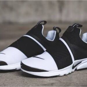 Nike Presto Extreme GS Black/White Women’s and Youth